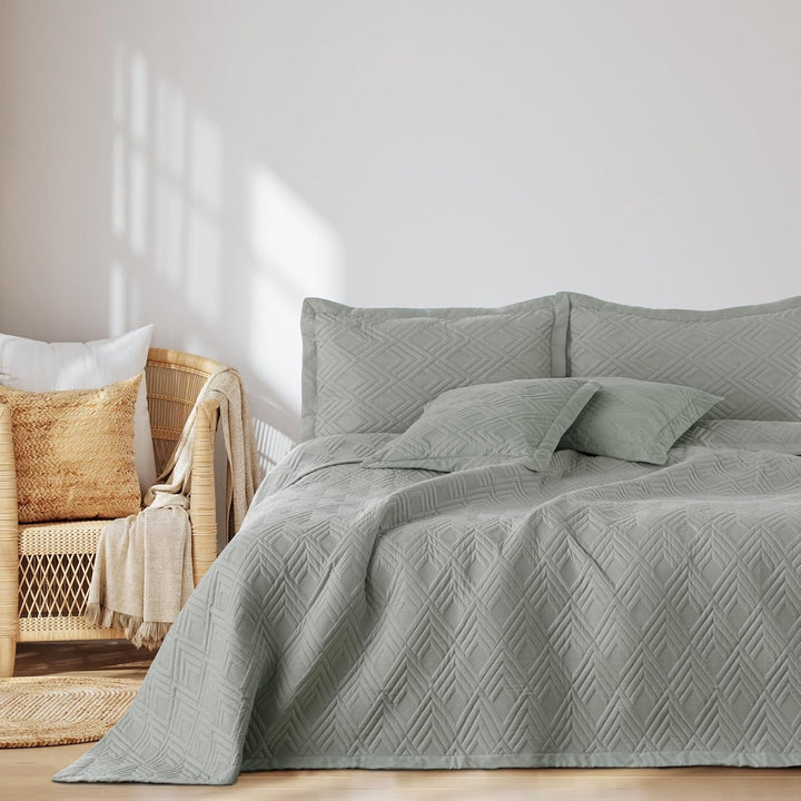 Ameliahome Cuvertură de pat 170X210 Cm Cuvertură de pat cu două fețe Ultrasonic Quilting Poliester Ophelia Dark Green Paturi si Cuverturi Besuche den AmeliaHome-Store Ofelia Gri 260X280 Cm
