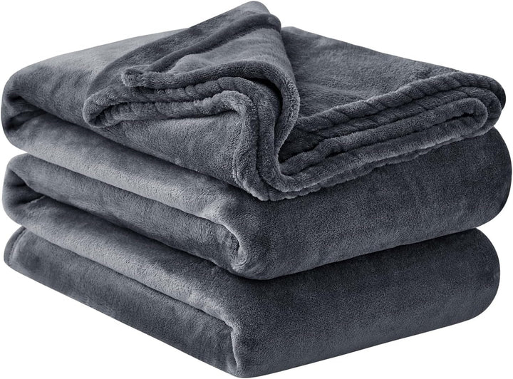 Aisbo Cuddly Blanket Fluffy Blanket Grey - Fleece Blanket 150X200 Cm XL Warm Sofa Blanket, Cosy Living Blanket Light Grey Soft As Living Room Blanket Couch Blanket For Winter Paturi si Cuverturi Besuche den Aisbo-Store Antracit 220 X 240 Cm