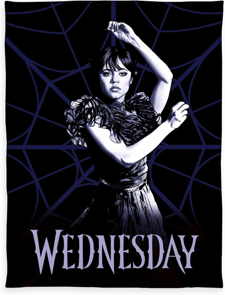 Pătură fleece Herding Wednesday, aprox. 130X170 Cm, 100% poliester, negru Paturi si Cuverturi Besuche den Herding-Store Titlu implicit