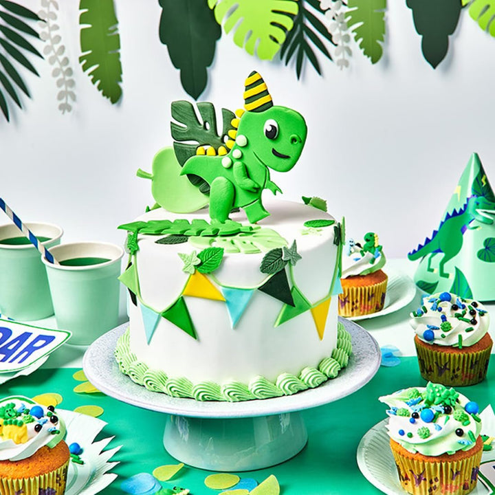 FunCakes Fondant rulat verde pădure: Ușor de utilizat, neted, flexibil, moale și pliabil, perfect pentru decorarea torturilor, halal, kosher și fără gluten, 250 g Pasta de zahar Naty Shop